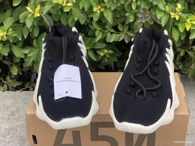 Black H68049 450 Yeezy Cloud Adidas 0804